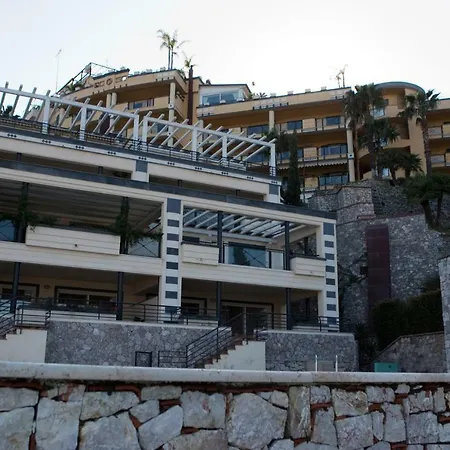 Seaview - Holidays *